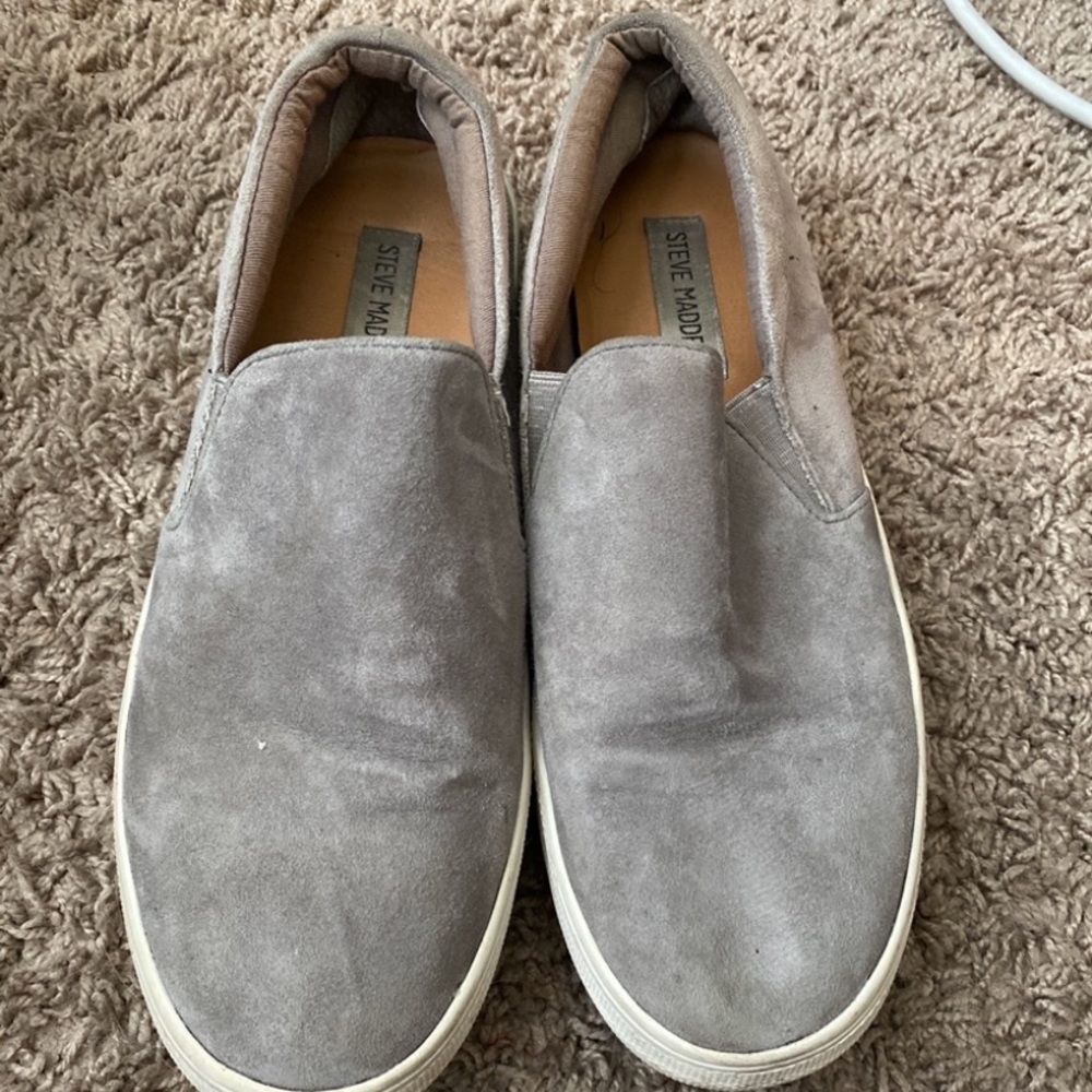 Steve Madden slip on